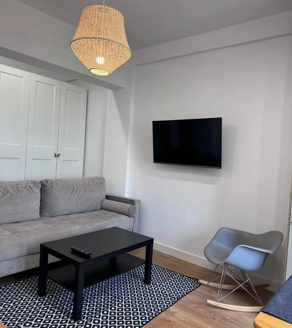 Glam 2-Room Apartment, W-Fi, Old Town - By Hik Apartments Varsovie